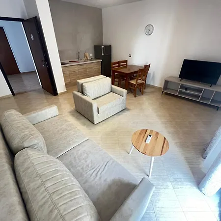 Apartamentes 303 A9 Apartment *